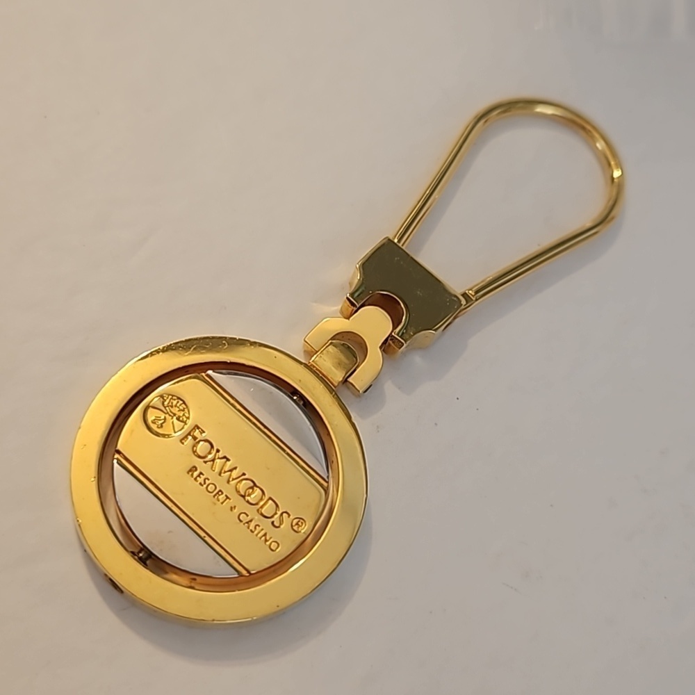 FOXWOODS RESORT & CASINO Goldtone & Silvertone Key Chain